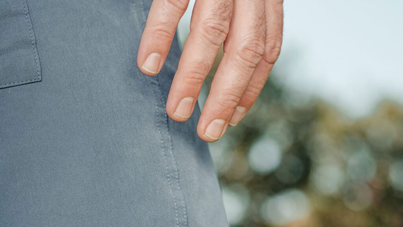 yellow-nails